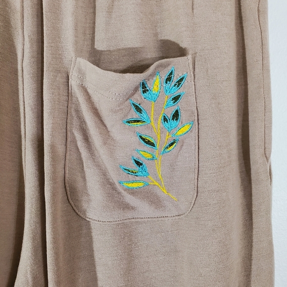 💢SOLD OUT💢 - Picture 2 of 9